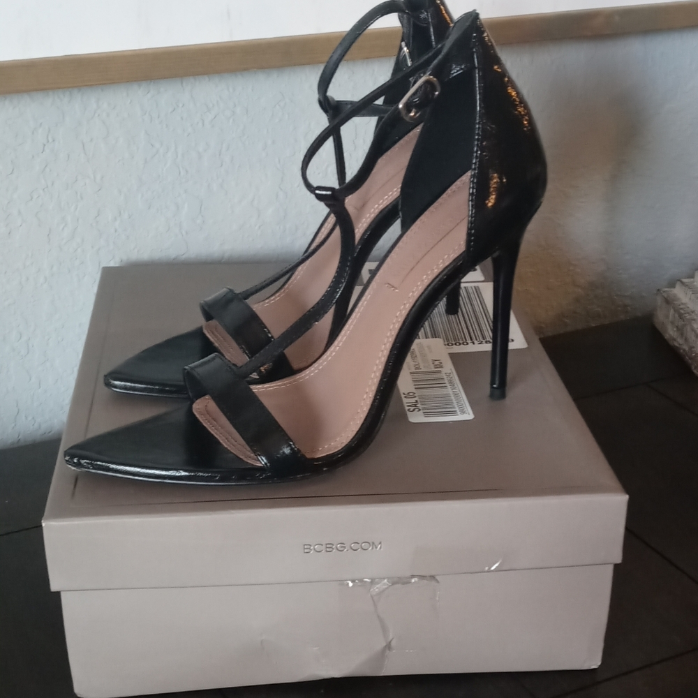 BCBG heels